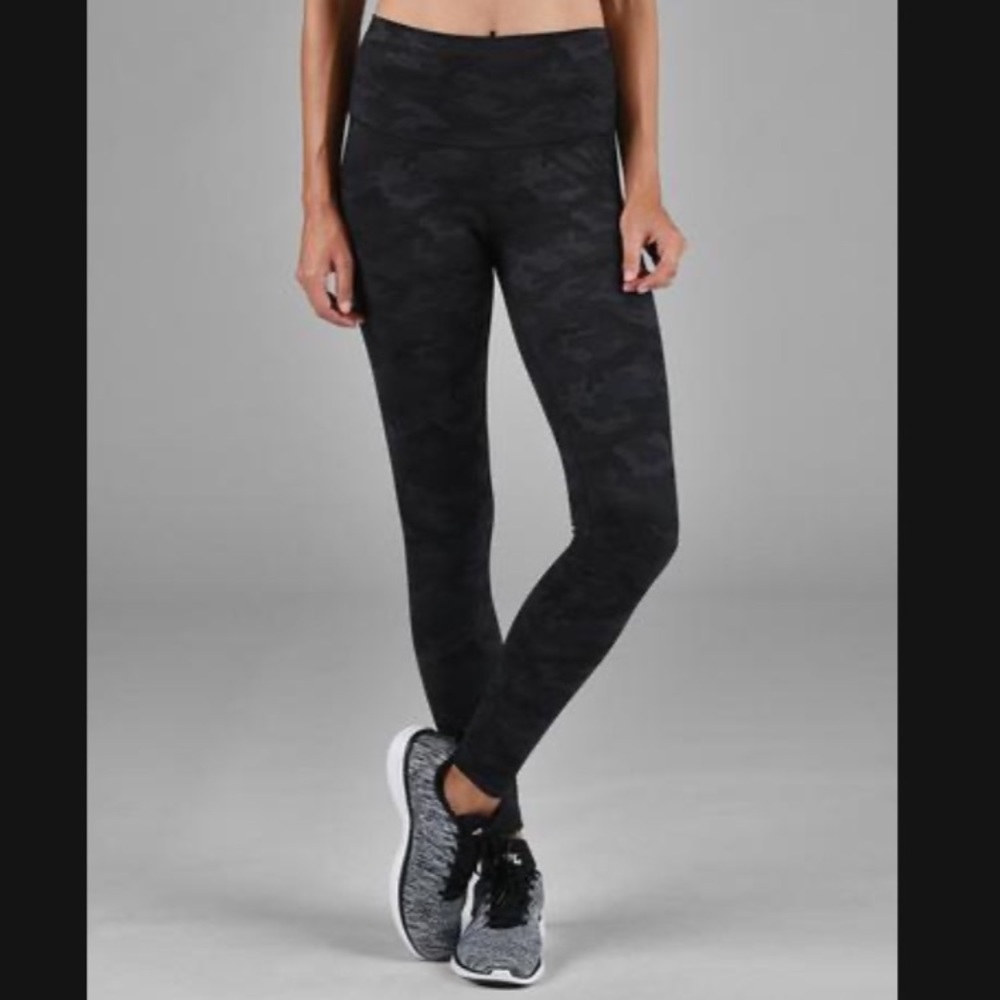 Glyder Camo Leggings (M)